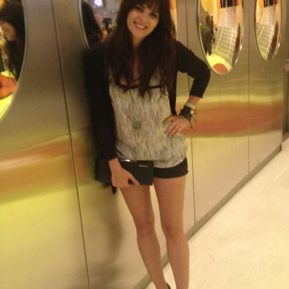 MEET YOUR SELLER. :) - Picture 5 of 5